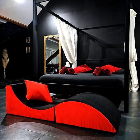 Love Room A Montargis Buitenkant foto