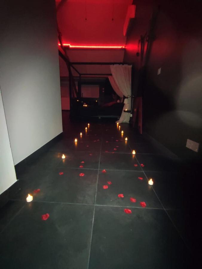 Love Room A Montargis Buitenkant foto