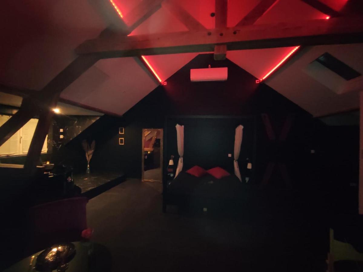 Love Room A Montargis Buitenkant foto