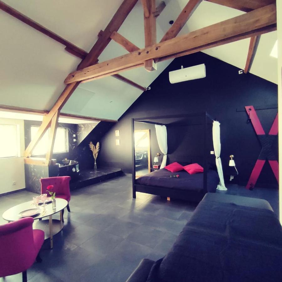 Love Room A Montargis Buitenkant foto